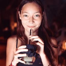 Cargar imagen en el visor de la galería, Coletero Tapa Vasos Black Tailsip - tailsip